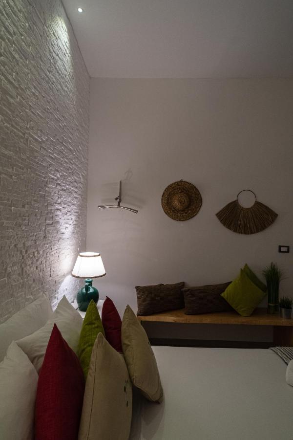 Il Giardino Di Sybar Daire Lecce Dış mekan fotoğraf
